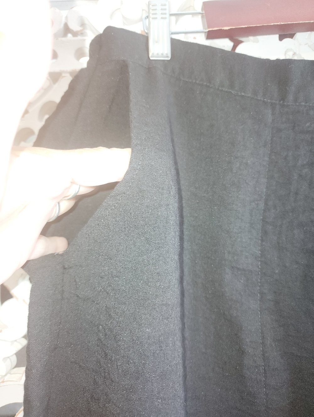 HABITAT RELAX CROPPED PANTS FOLDED HEM WITH A BUTTOM DETAIL SIZE MEDIUM - Picture 7 of 13